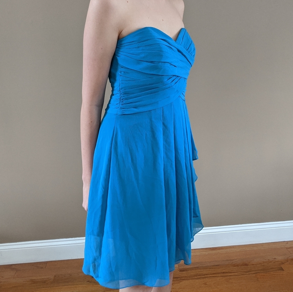 David's Bridal Sz 8 Pacific Short Crinkle Chiffon - Picture 4 of 8